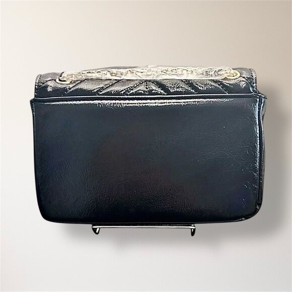 New Nicole Miller Black Quilted Crossbody Bag Chevron Gold Chain Cocktail Party - Picture 5 of 12